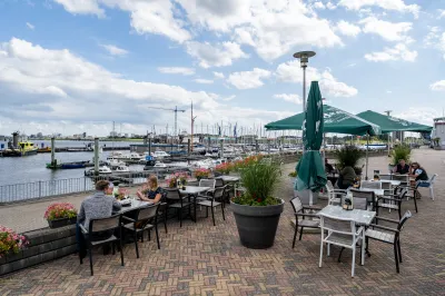 De Boegschroef - Havenzicht terra